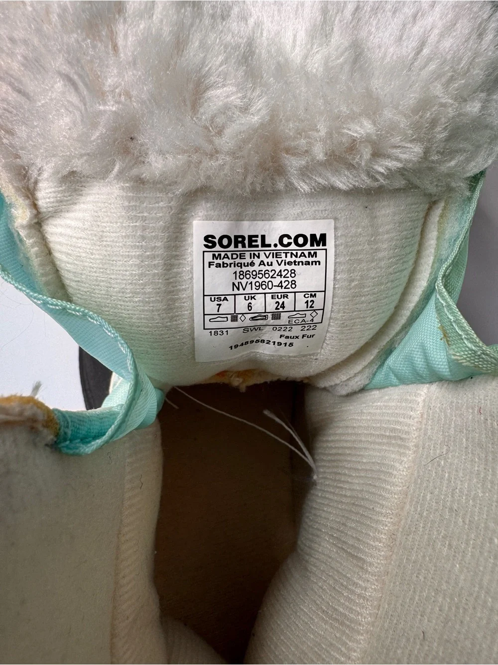 Sorel insulated kids
